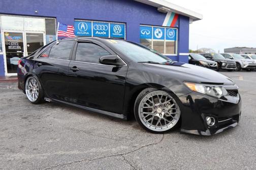 2014 Toyota Camry SE Sport