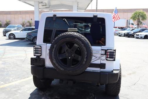 White 2015 Jeep Wrangler Unlimited Sahara