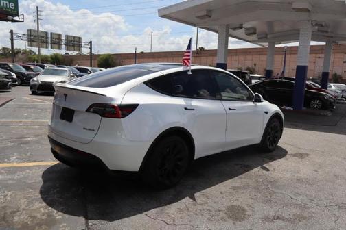White 2020 Tesla Model Y Long Range