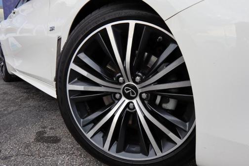 2020 INFINITI Q60 3.0t LUXE