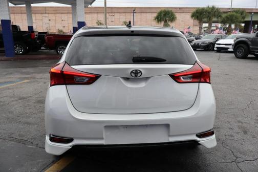 2017 Toyota Corolla iM Base