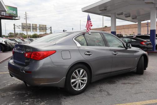 Gun Metallic 2016 INFINITI Q50 3.0T Premium