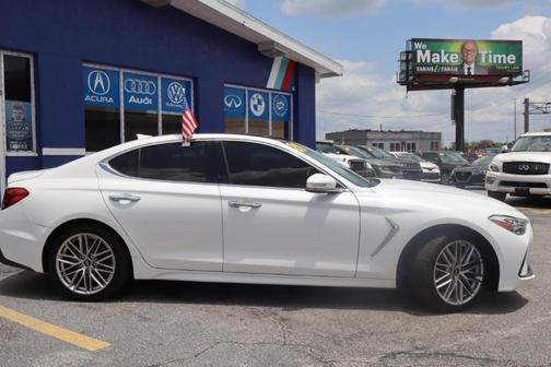 White 2020 Genesis G70 2.0T