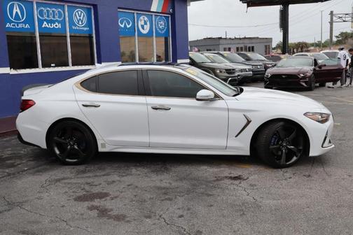 White 2019 Genesis G70 2.0T Advanced