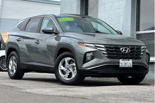 2024 Hyundai TUCSON SE