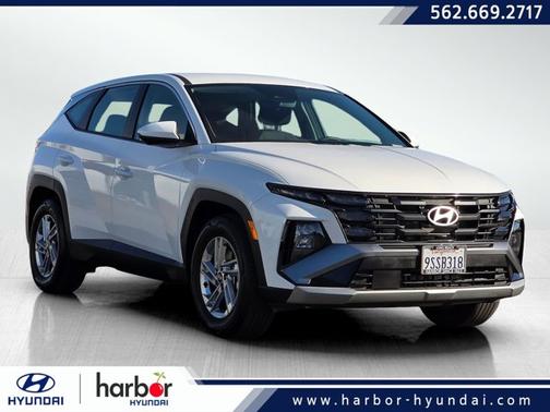 2025 Hyundai TUCSON SE