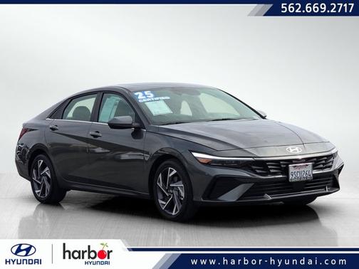 2025 Hyundai ELANTRA SEL Convenience