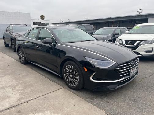 2023 Hyundai SONATA Hybrid Limited