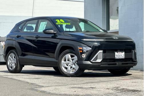 2024 Hyundai KONA SE