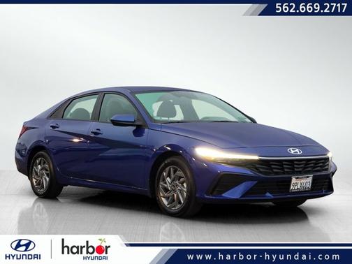 2024 Hyundai ELANTRA SEL