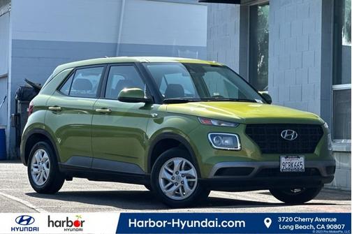 2022 Hyundai VENUE SE