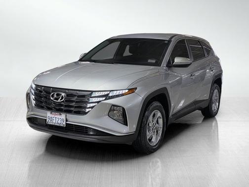 2022 Hyundai TUCSON SE