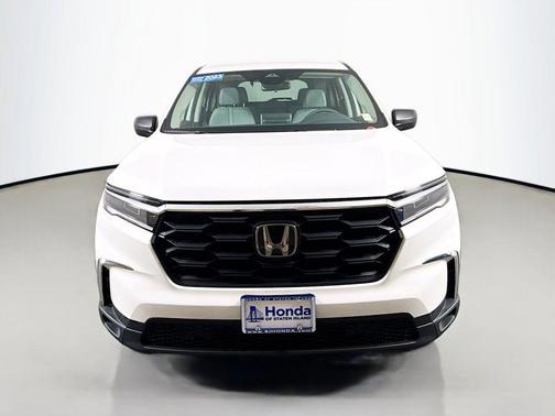 Platinum White Pearl 2023 Honda Pilot LX