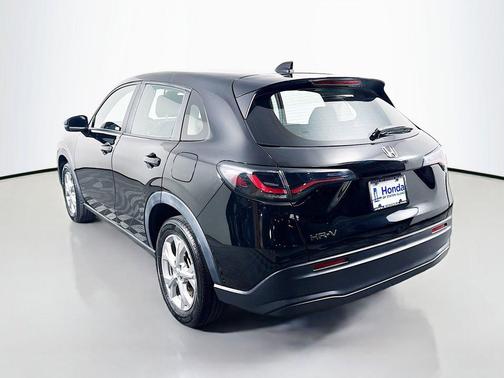Crystal Black Pearl 2023 Honda HR-V LX