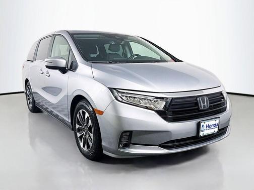 Lunar Silver Metallic 2022 Honda Odyssey EX-L