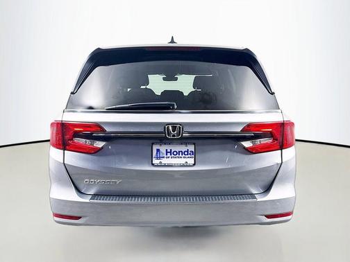 Lunar Silver Metallic 2022 Honda Odyssey EX-L