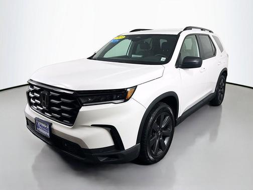2023 Honda Pilot Sport