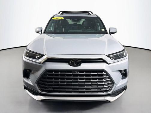 2025 Toyota Grand Highlander Hybrid MAX Platinum