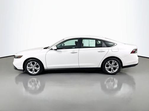 Platinum White Pearl 2023 Honda Accord LX