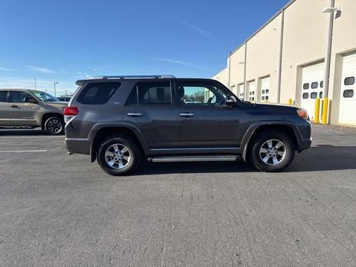 2011 Toyota 4Runner SR5