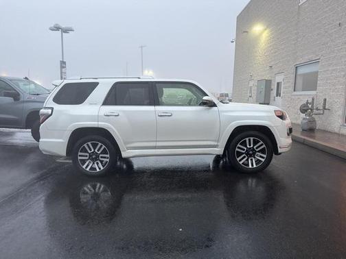 2016 Toyota 4Runner Limited
