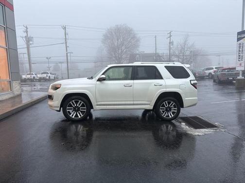2016 Toyota 4Runner Limited