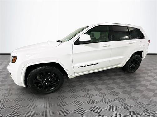 2021 Jeep Grand Cherokee Laredo