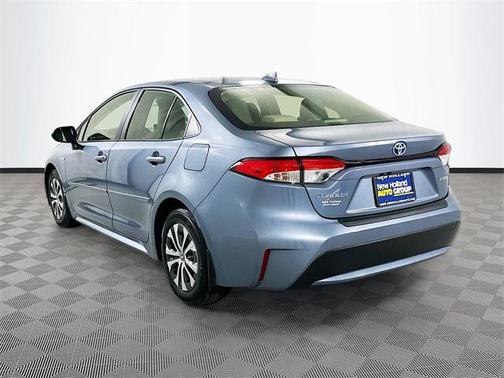 2020 Toyota Corolla Hybrid LE