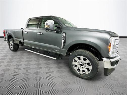2026 Ford F-350 Lariat