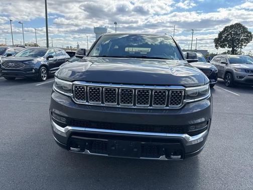 2023 Jeep Grand Wagoneer L Series II 4x4