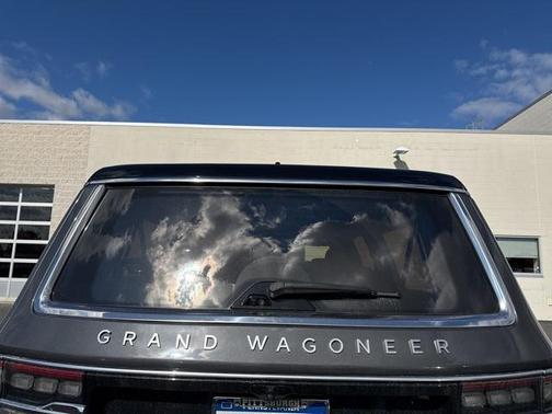 2023 Jeep Grand Wagoneer L Series II 4x4