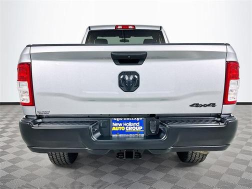 2024 RAM 3500 Tradesman Regular Cab 4x4 8' Box