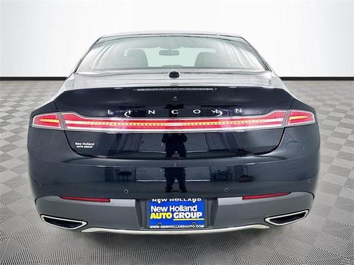 2017 Lincoln MKZ Base