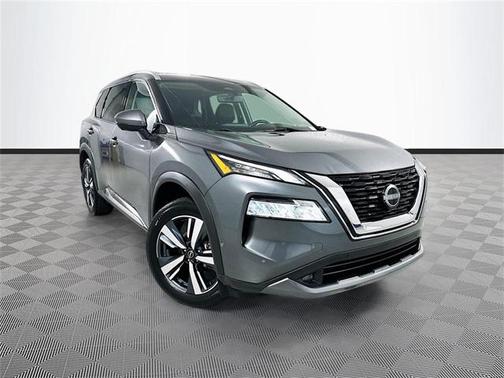 2022 Nissan Rogue SL