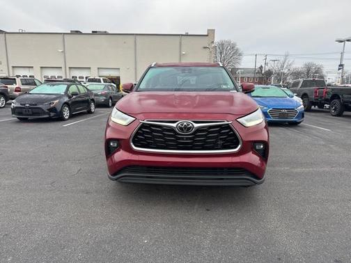 2022 Toyota Highlander Limited