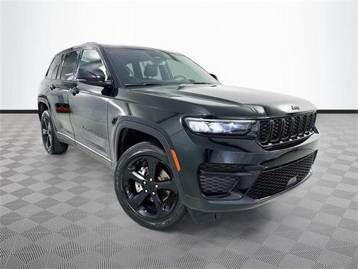 2023 Jeep Grand Cherokee Altitude