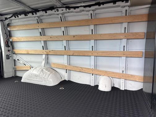 2024 Chevrolet Express 2500 RWD 2500 Regular Wheelbase WT