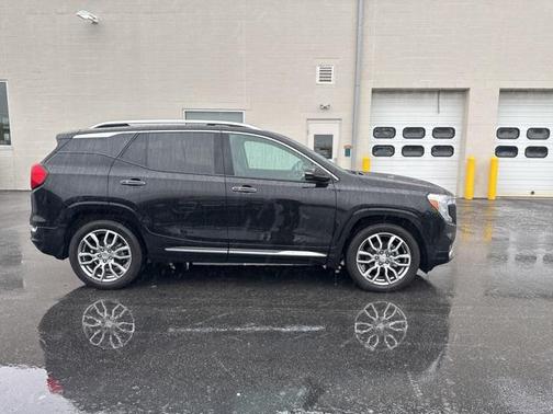 2022 GMC Terrain Denali