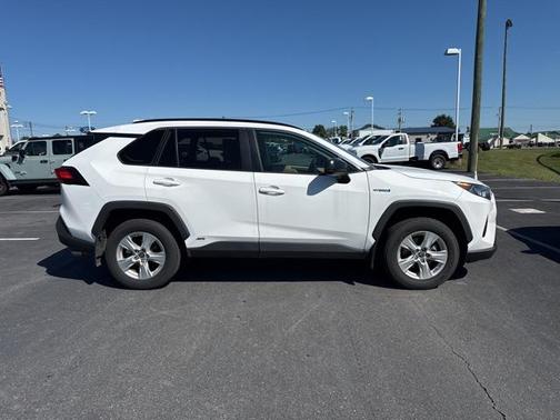 2021 Toyota RAV4 Hybrid LE