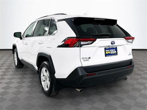 2021 Toyota RAV4 Hybrid LE