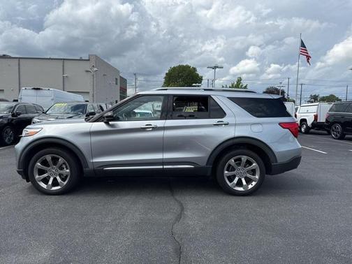 2020 Ford Explorer Platinum