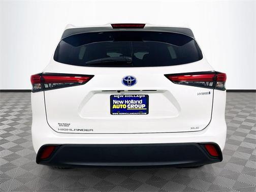 2021 Toyota Highlander Hybrid XLE