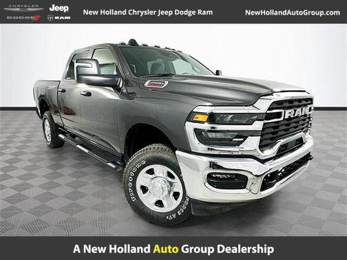 2026 RAM 2500 Tradesman Crew Cab 4x4 6'4' Box