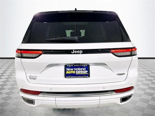 2024 Jeep Grand Cherokee Summit