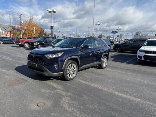 2021 Toyota RAV4 XLE Premium