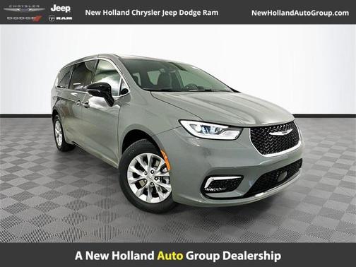 2025 Chrysler Pacifica L