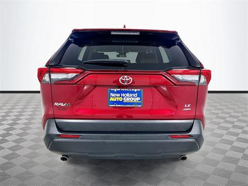 2022 Toyota RAV4 LE