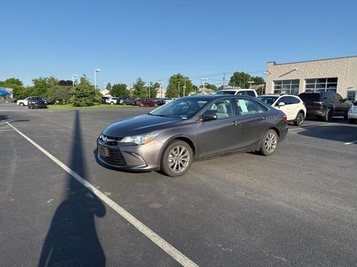 2016 Toyota Camry XLE