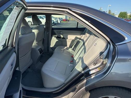 2016 Toyota Camry XLE