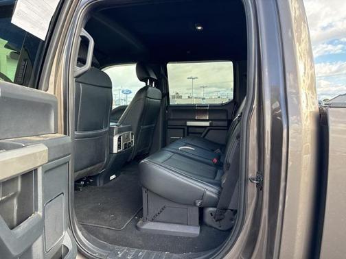 2022 Ford F-350 Lariat